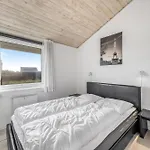 Lovely With Pool, And Sauna, Only 200 Meters From The North Sea Harboør