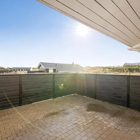 Lovely With Pool, And Sauna, Only 200 Meters From The North Sea *