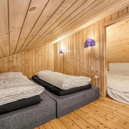 Lovely With Pool, And Sauna, Only 200 Meters From The North Sea * Harboør