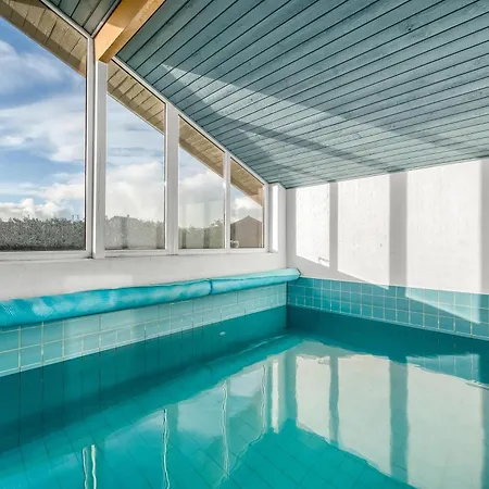 Feriehus Lovely With Pool, And Sauna, Only 200 Meters From The North Sea