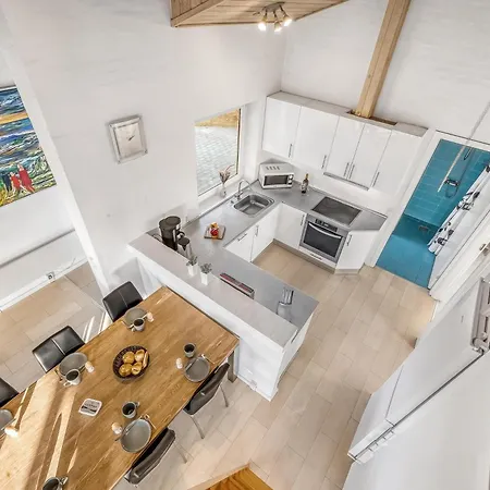 Lovely With Pool, And Sauna, Only 200 Meters From The North Sea Feriehus *